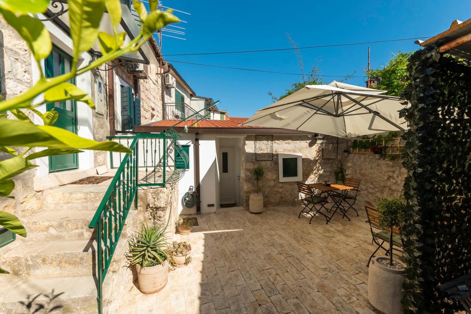 Old Town & Ela Place Split Buitenkant foto